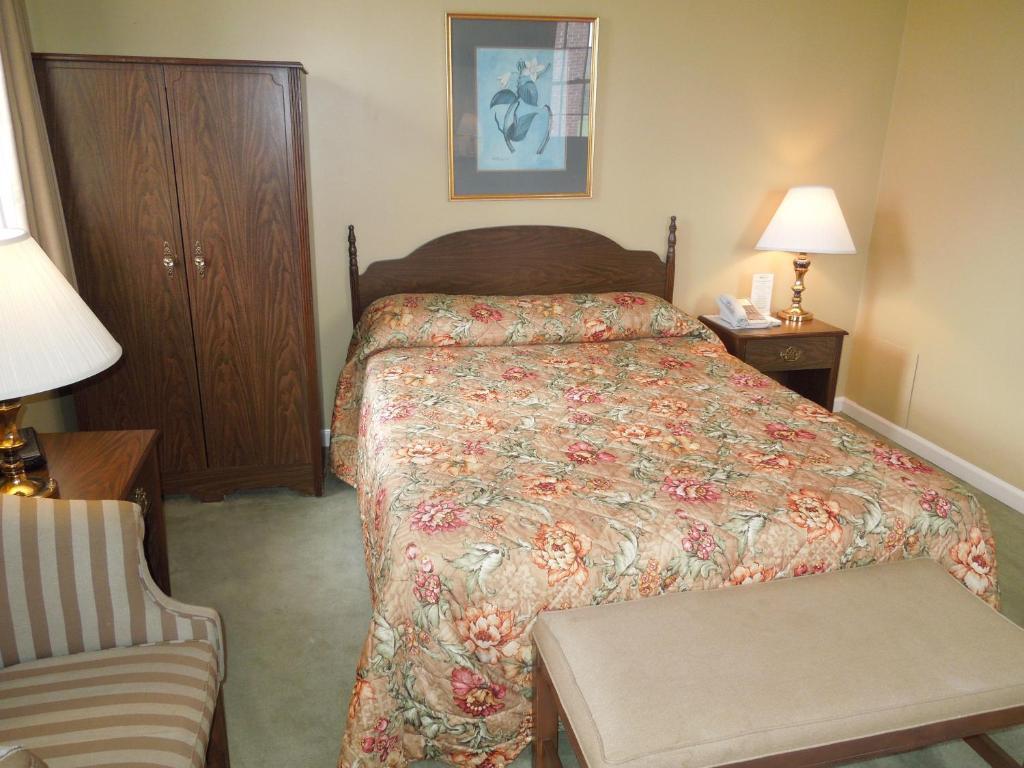 Bridges Guest Quarters 4*