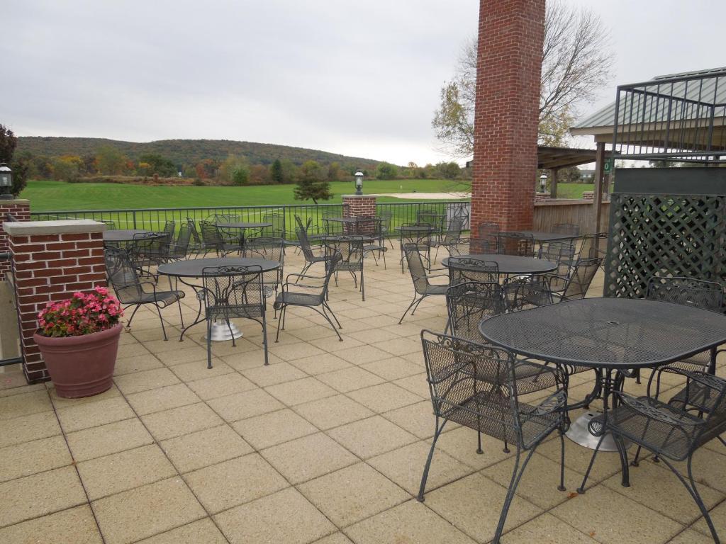 Bridges Guest Quarters Inn 4*